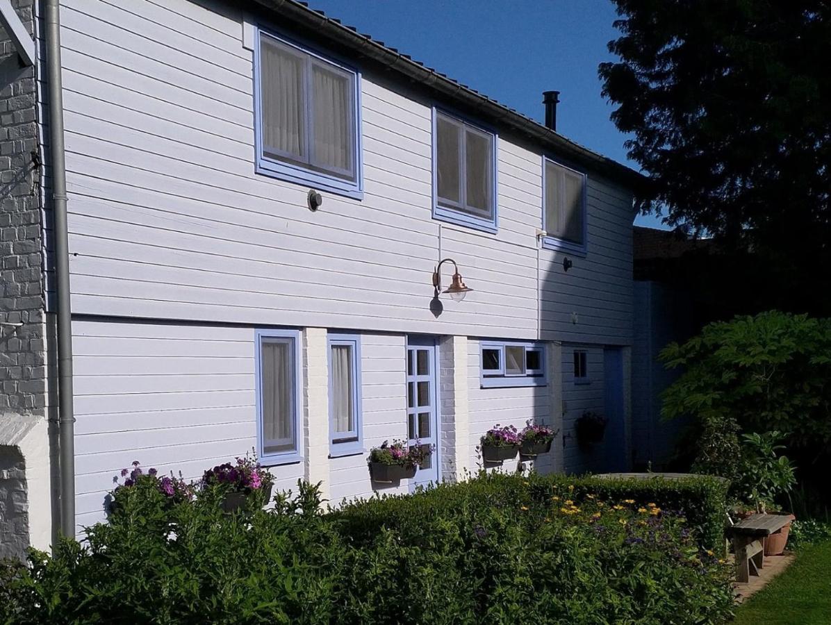 Talbot House Hotel Poperinge Bagian luar foto
