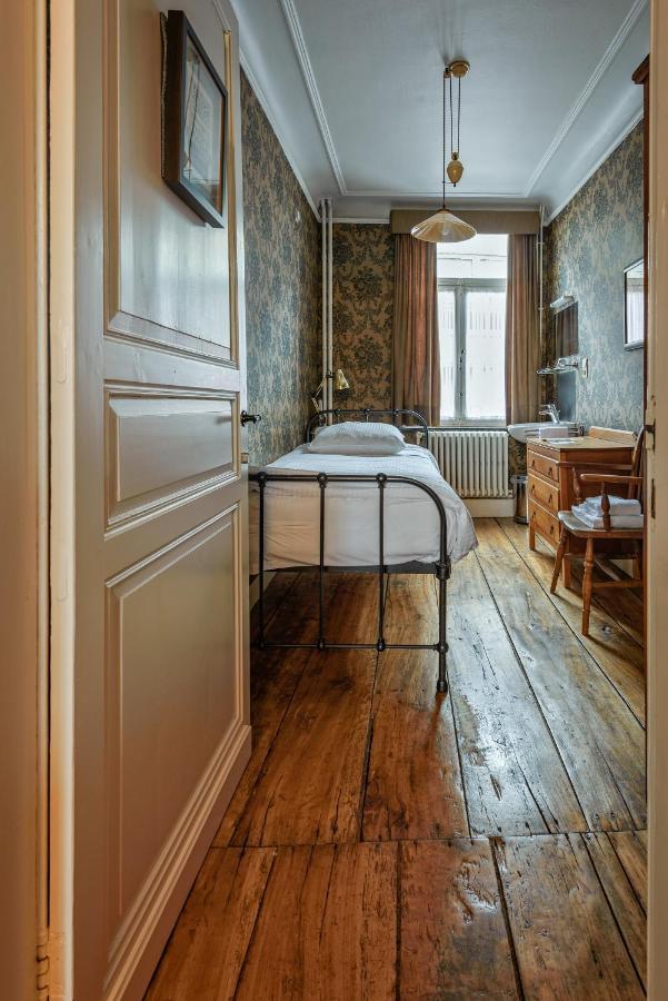 Talbot House Hotel Poperinge Bagian luar foto